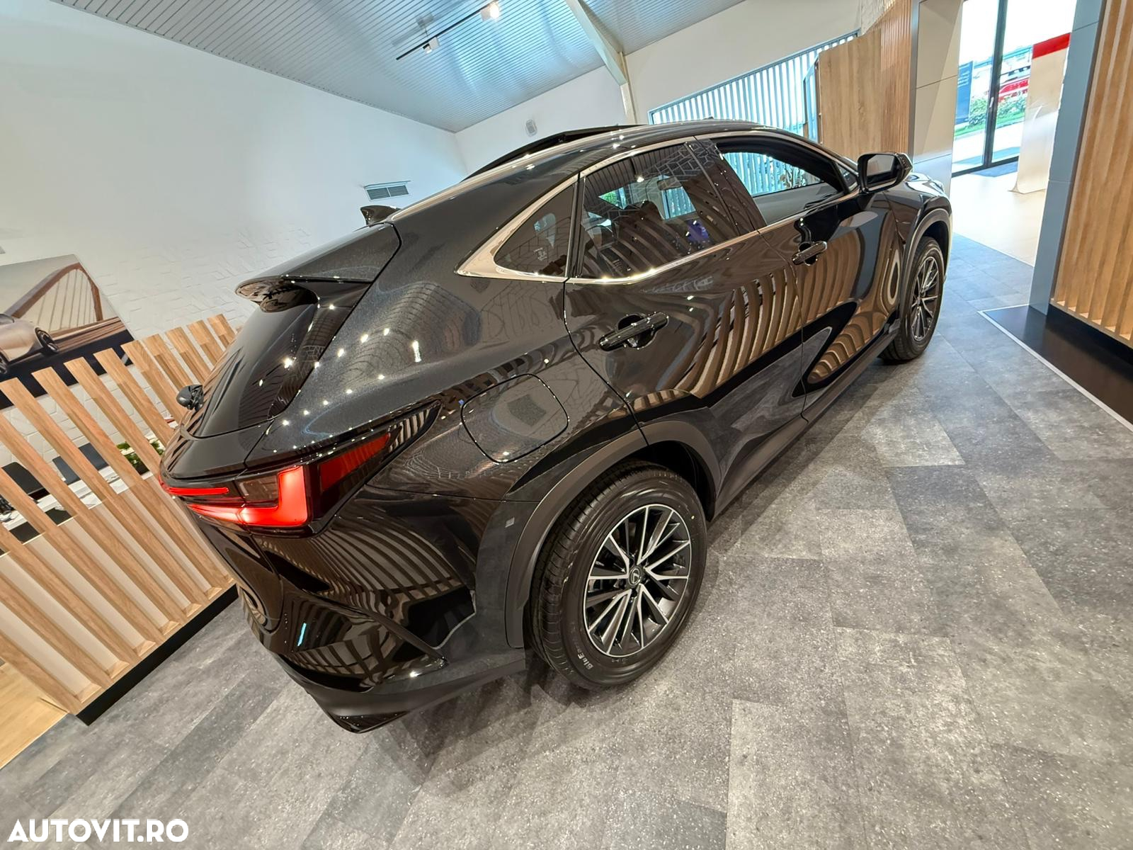 Lexus Seria NX 450h+ AWD CVT PHEV Executive - 4