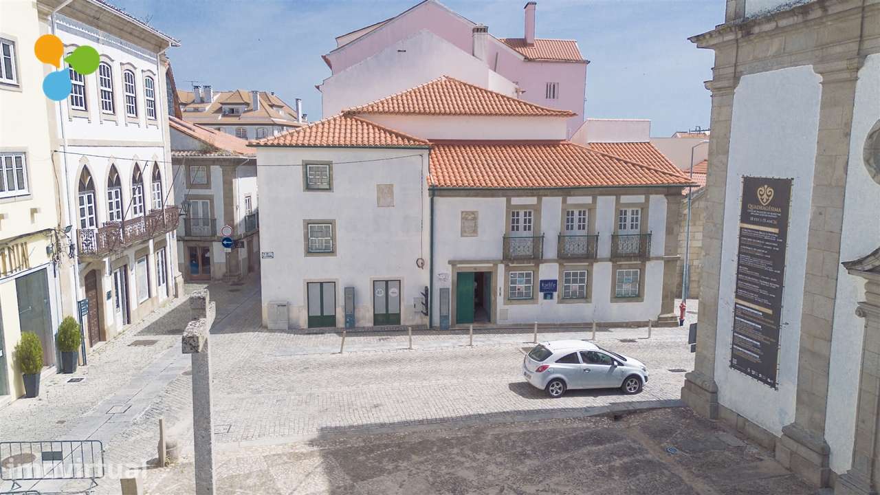 Edifício Histórico de Charme - Centro do Fundão - Grande imagem: 2/34