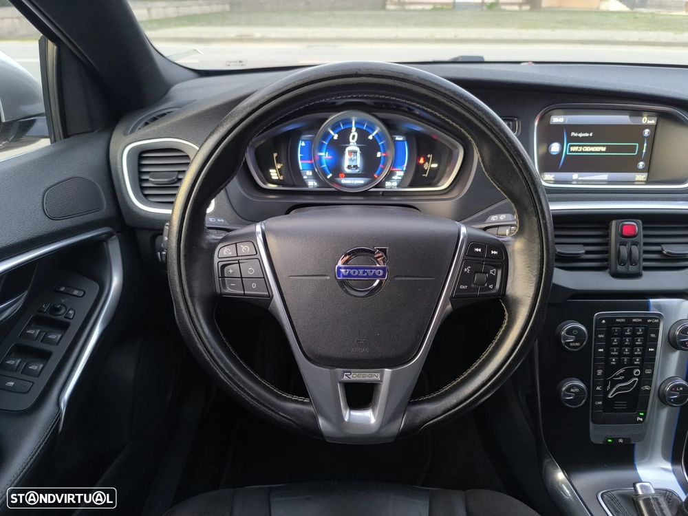 Volvo V40 1.6 D2 R-Design - 35
