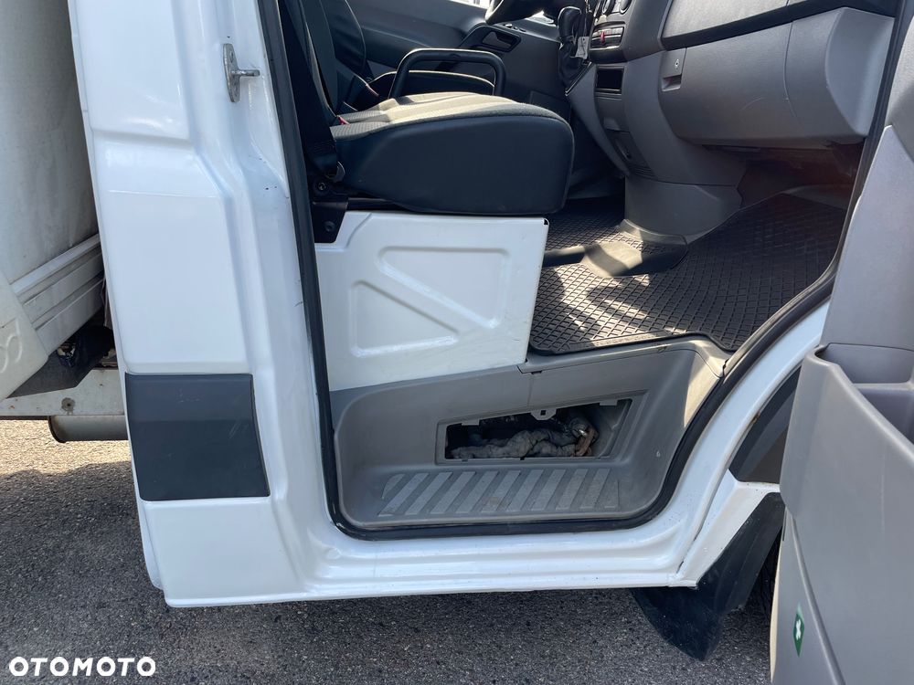 Mercedes-Benz Sprinter - 5