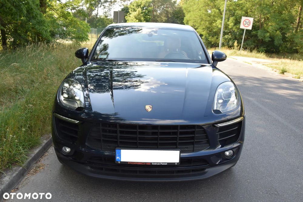 Porsche Macan Standard - 35