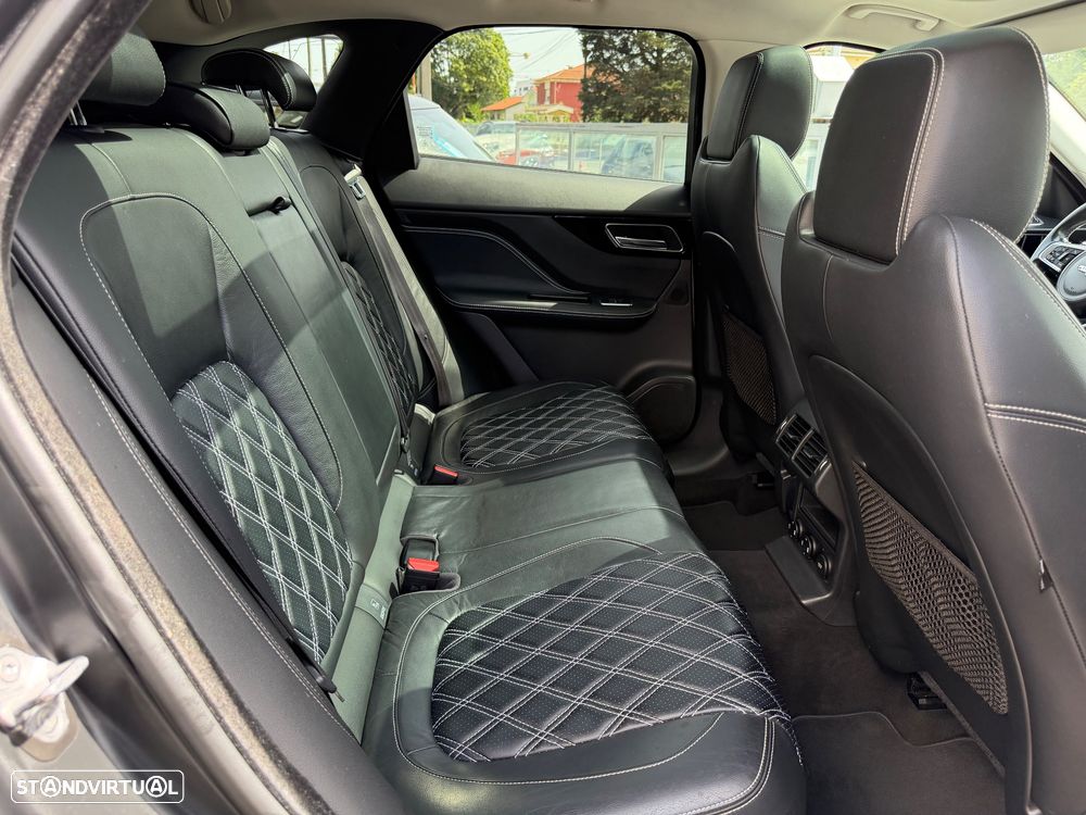 Jaguar F-Pace 20d Aut. R-Sport - 47