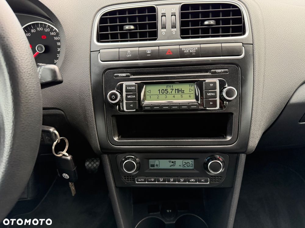 Volkswagen Polo 1.4 Comfortline - 29