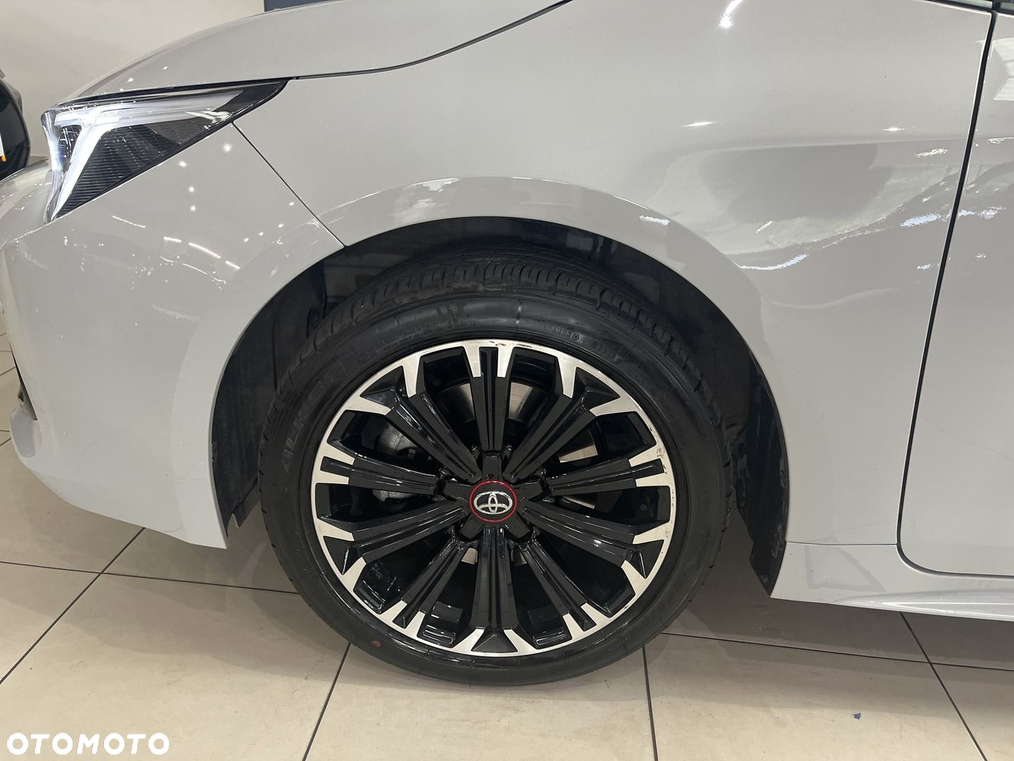 Toyota Corolla - 12