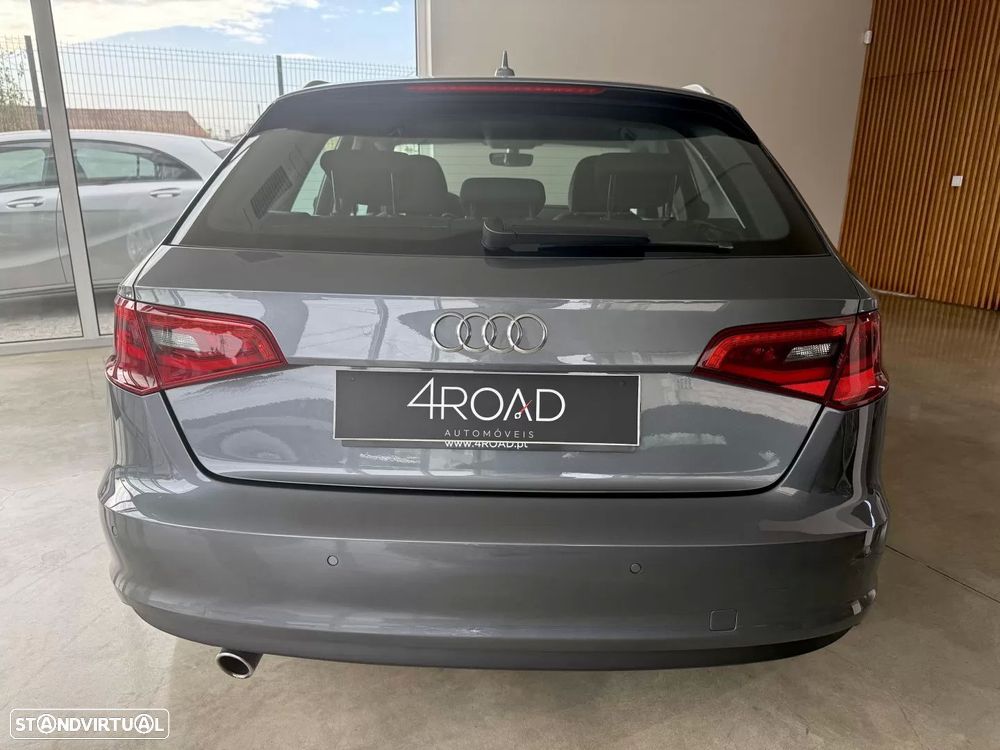 Audi A3 Sportback 1.6 TDI Sport - 34