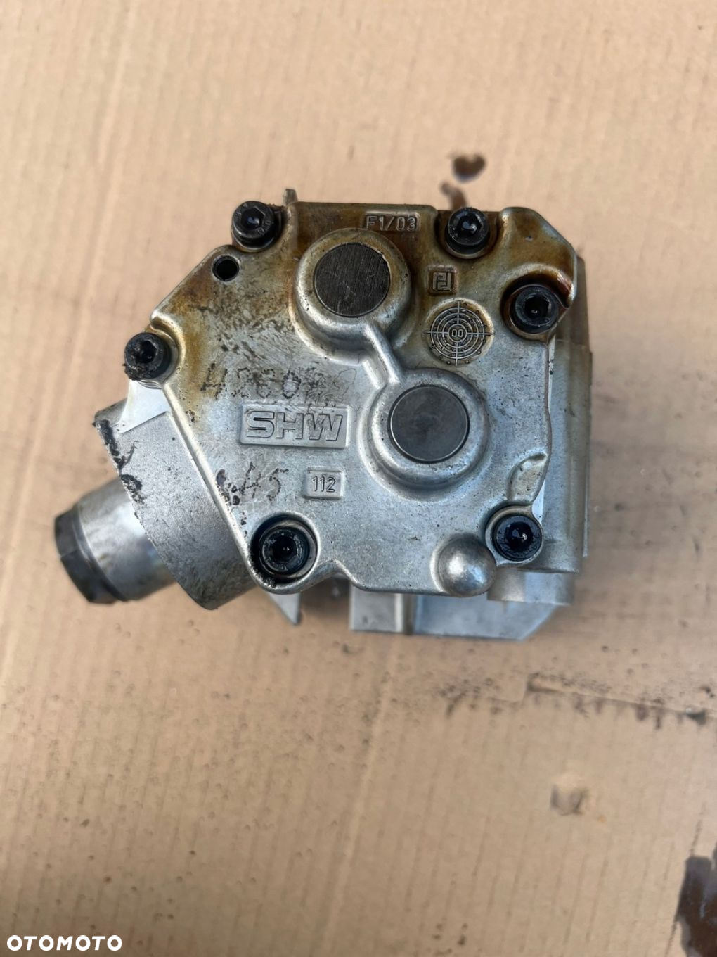 POMPA OLEJU AUDI A8 D3 W12 6.0 BHT 07D115105K - 4