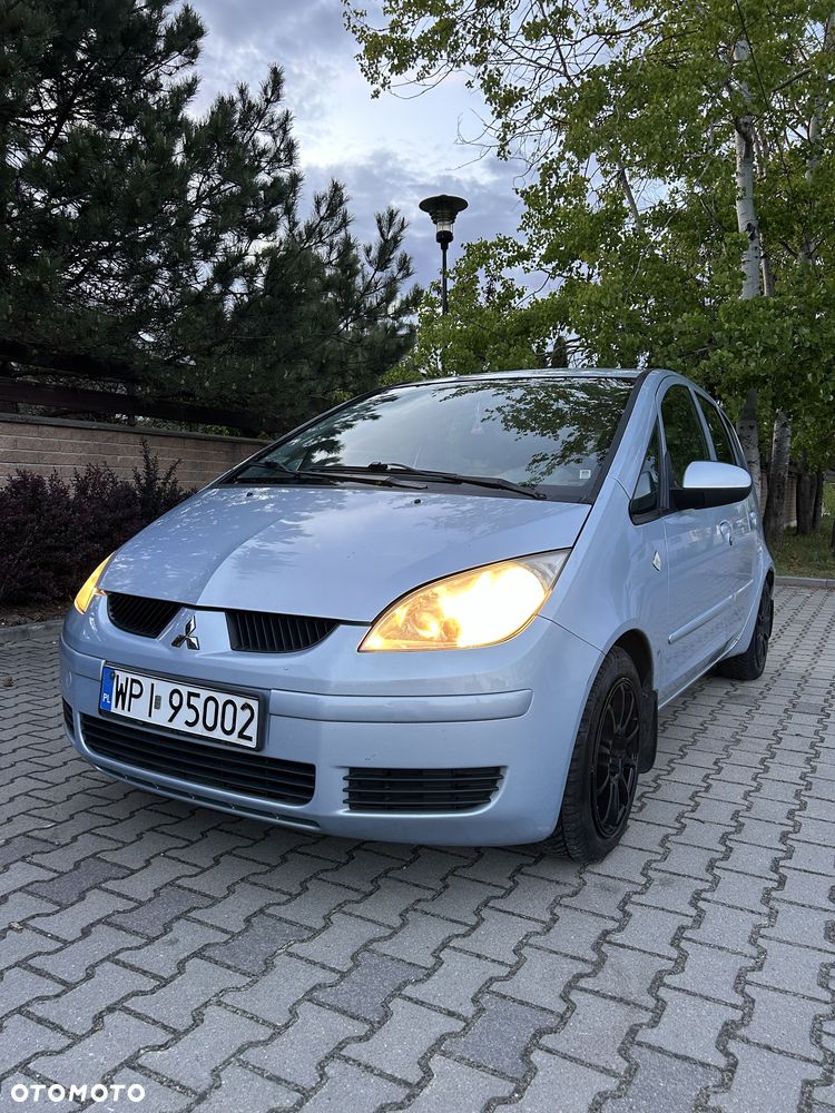 Mitsubishi Colt - 1
