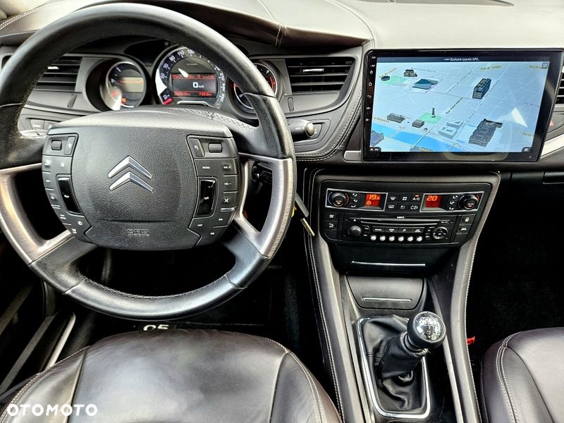 Citroën C5 2.2 HDi Exclusive - 17