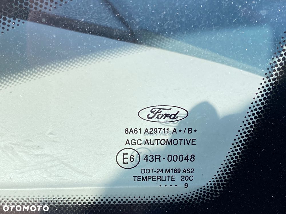 Ford Fiesta - 34