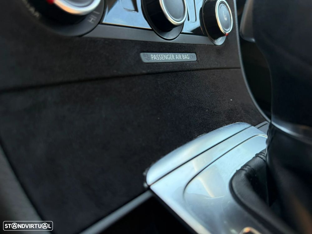 VW Passat Variant 2.0 TSI DSG R-Line - 14