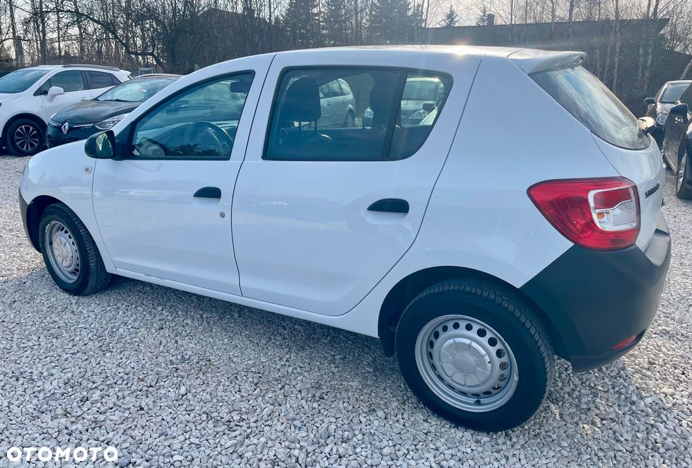 Dacia Sandero 1.2 16V - 14