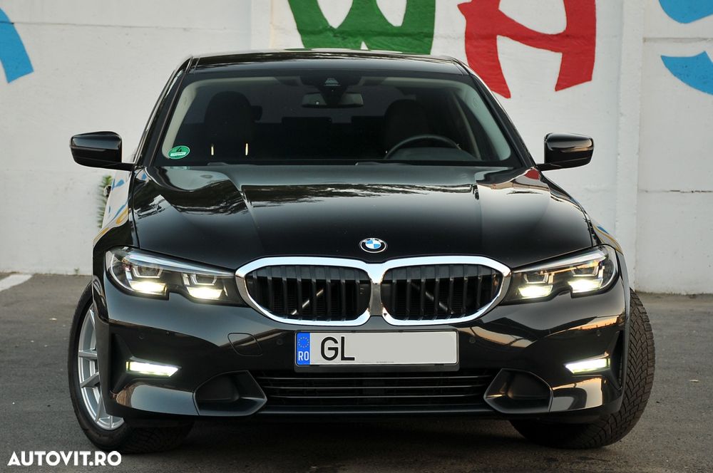 BMW Seria 3 320d Aut. Sport Line - 27