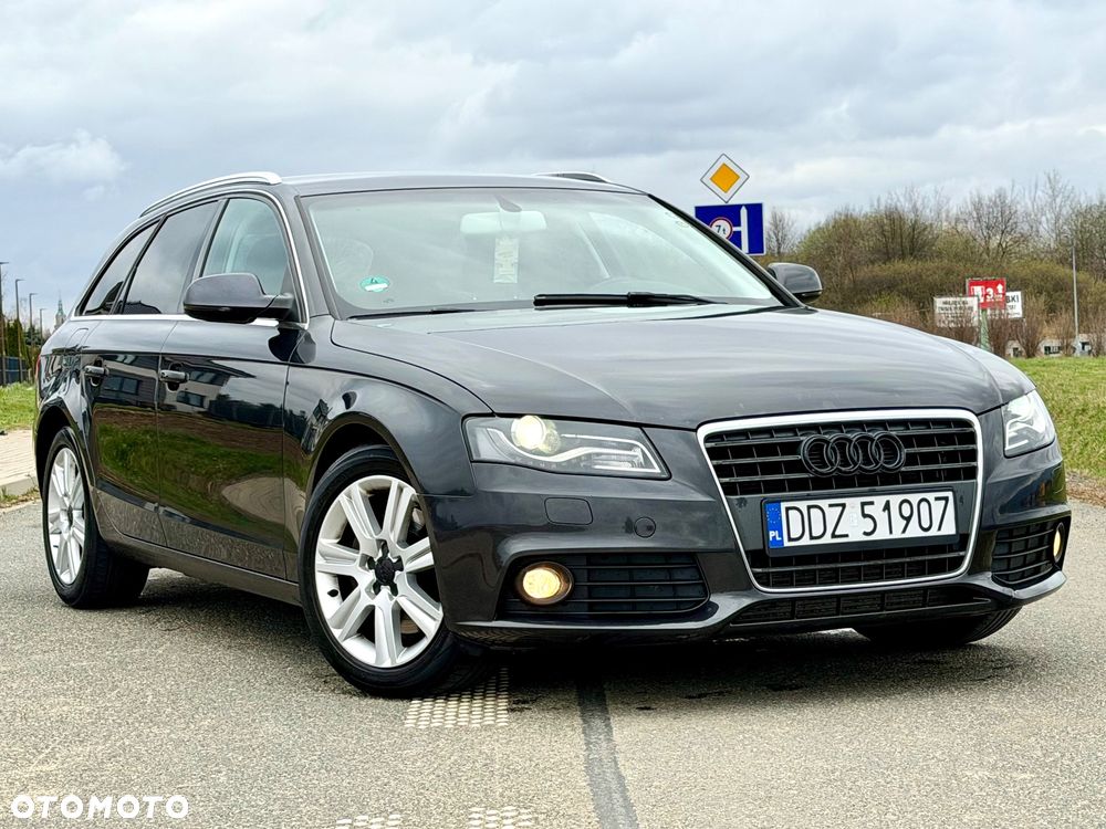 Audi A4 Avant - 1