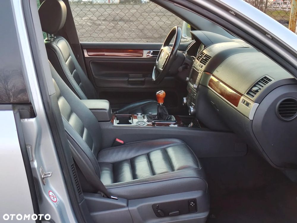 Volkswagen Touareg 2.5 R5 TDI - 6