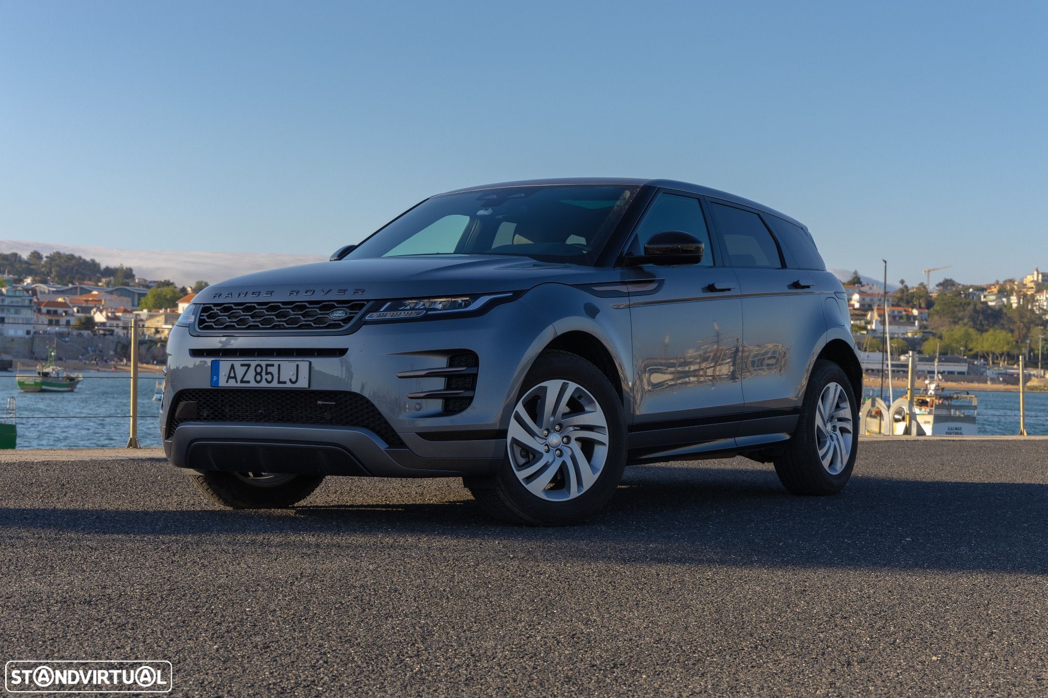 Land Rover Range Rover Evoque 1.5 P300e AWD R-Dynamic Auto - 1
