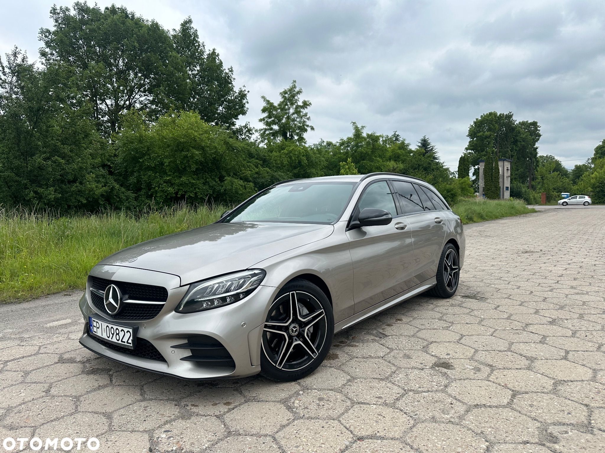 Mercedes-Benz Klasa C 220 d T 9G-TRONIC Night Edition - 1