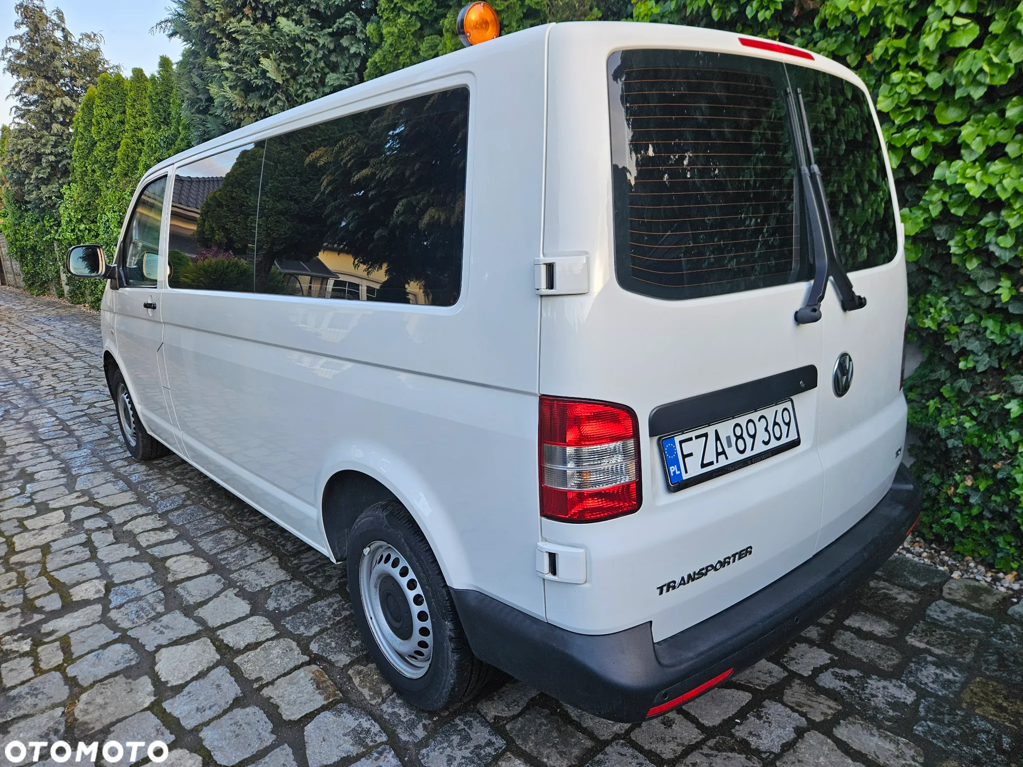 Volkswagen Transporter - 3