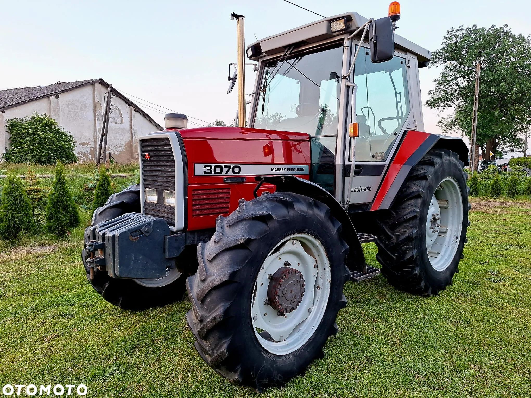 Massey Ferguson 3070 - 1