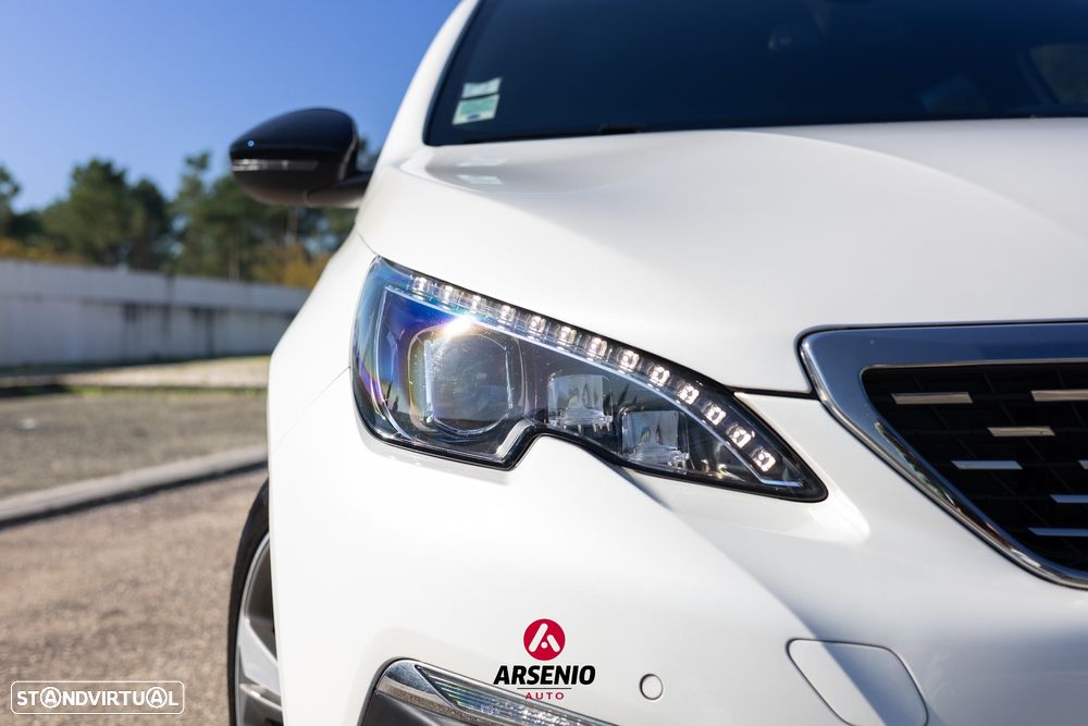 Peugeot 308 SW 1.5 BlueHDi GT EAT8 - 17