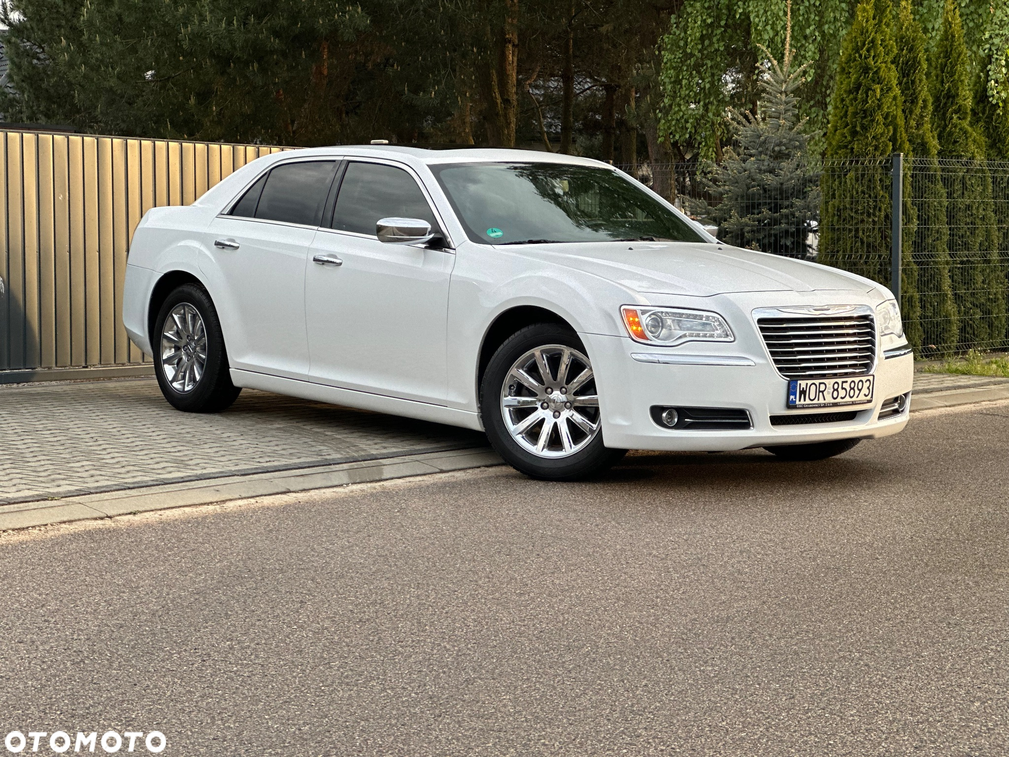 Chrysler 300C 3.5 V6 AWD - 3