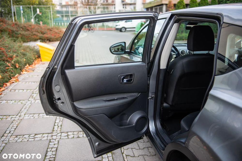 Nissan Qashqai 1.6 acenta - 19