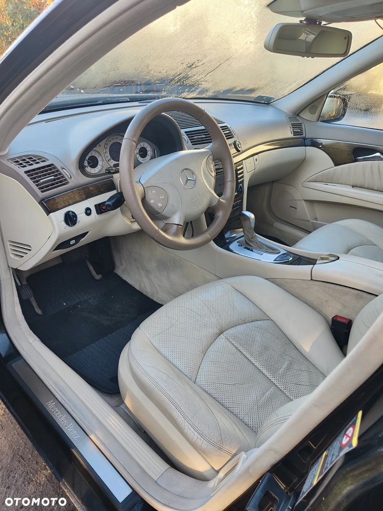 Mercedes-Benz Klasa E 320 T Avantgarde - 15