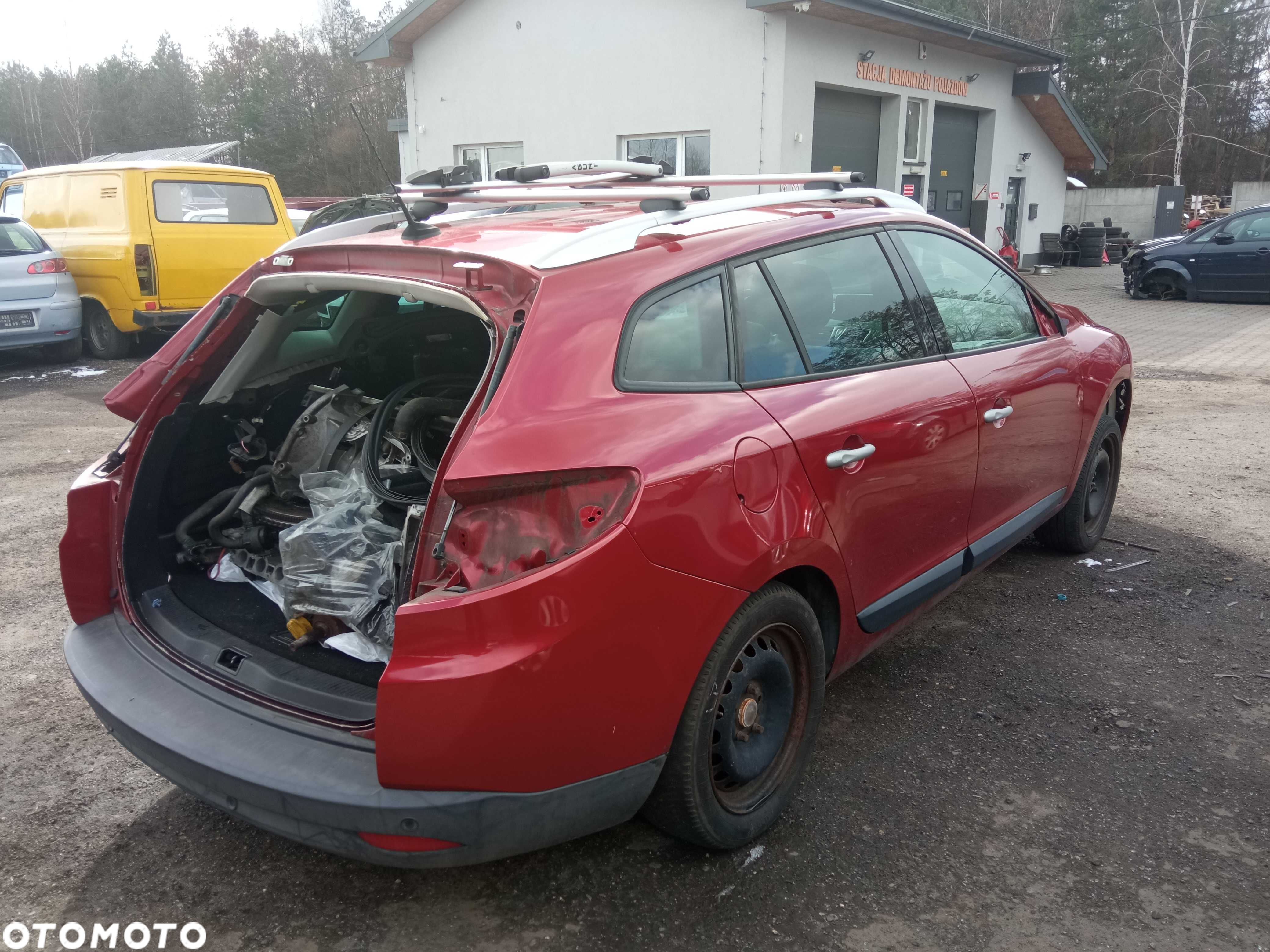 RENAULT MEGANE III 1.4 Tce *na części* - 4