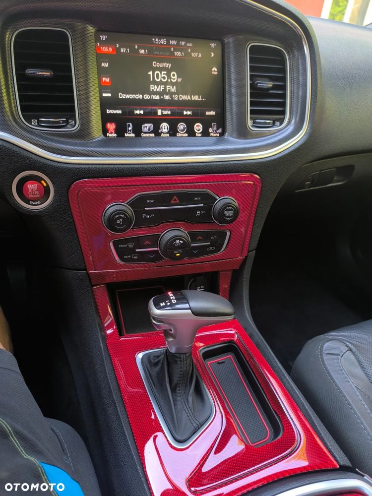 Dodge Charger ver-5-7-r-t - 17