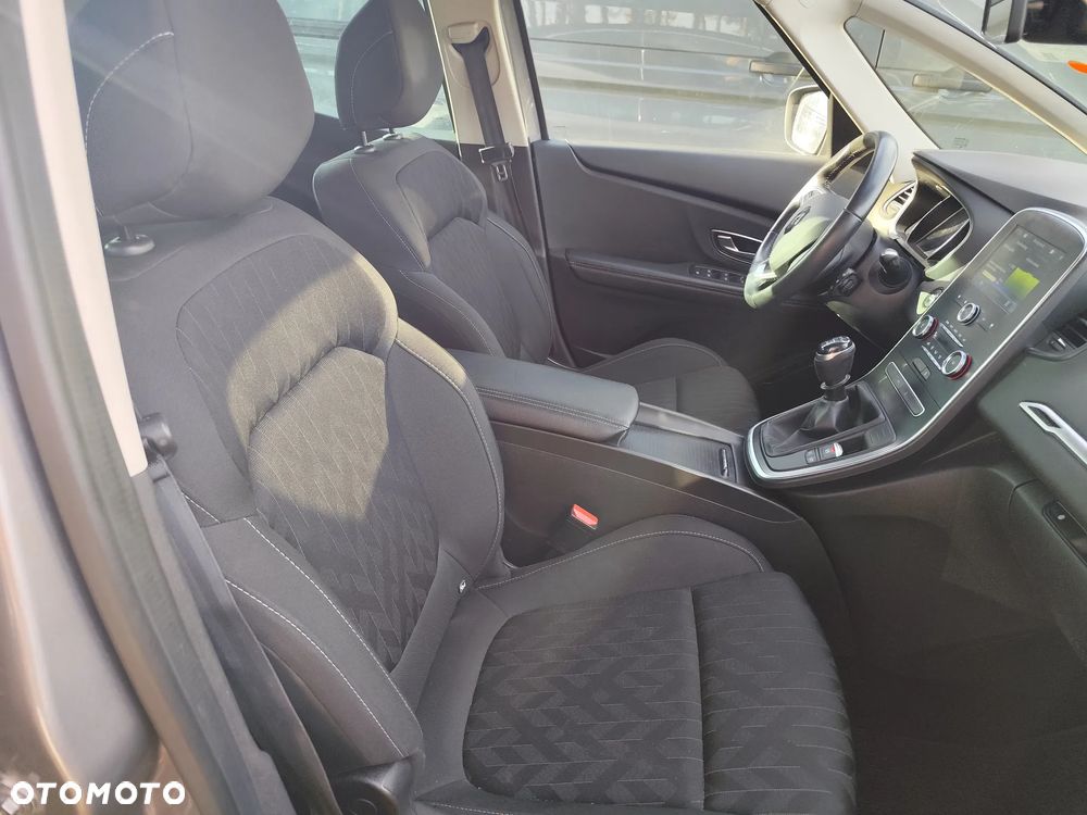 Renault Scenic - 12