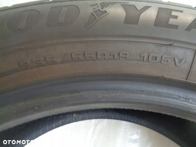 GOODYEAR ULTRAGRIP PERFORMANCE  SUV 235/55R19 105V - 10