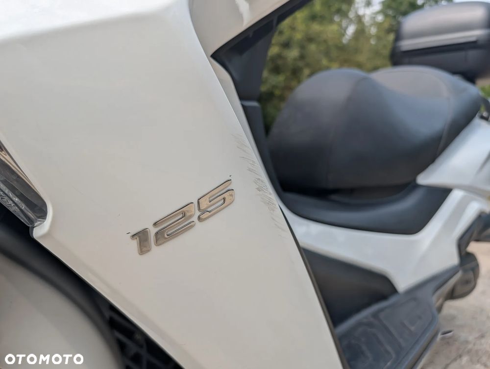 Kymco X-Town - 12