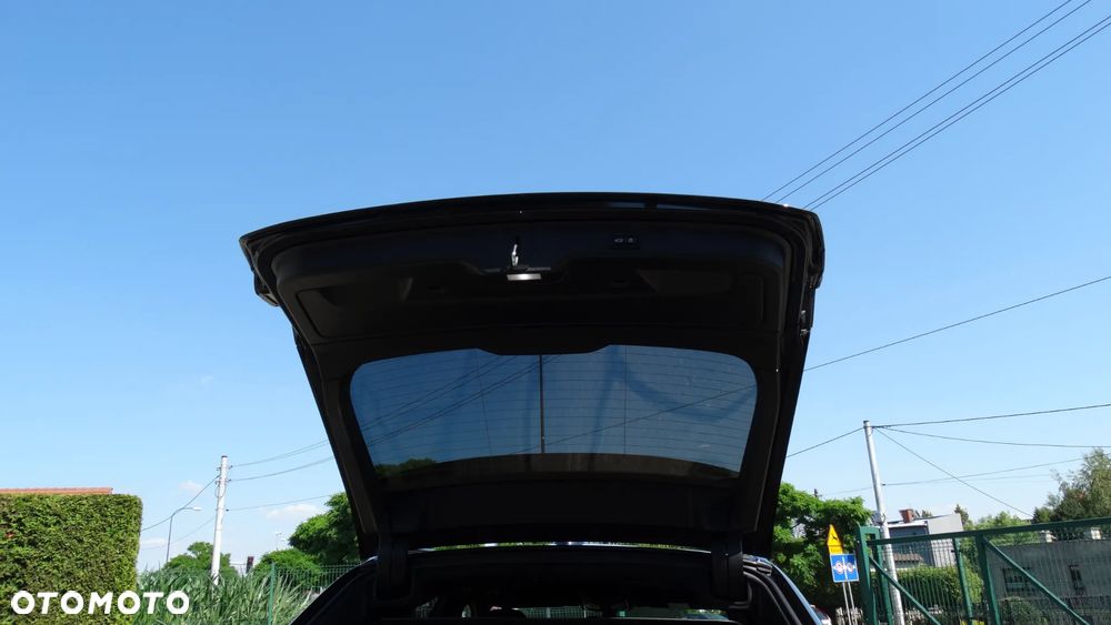 BMW Seria 5 530e xDrive M Sport sport - 6