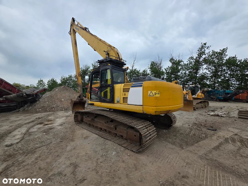 Komatsu PC240 LC8 LONG 18m - 9