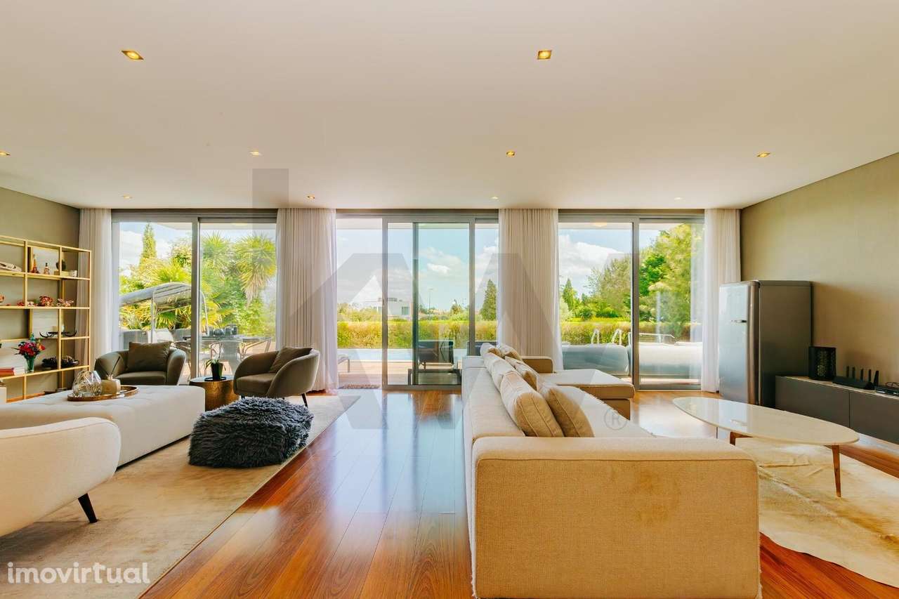 Elegante Moradia no Prestigiado Belas Clube de Campo - Grande imagem: 2/60