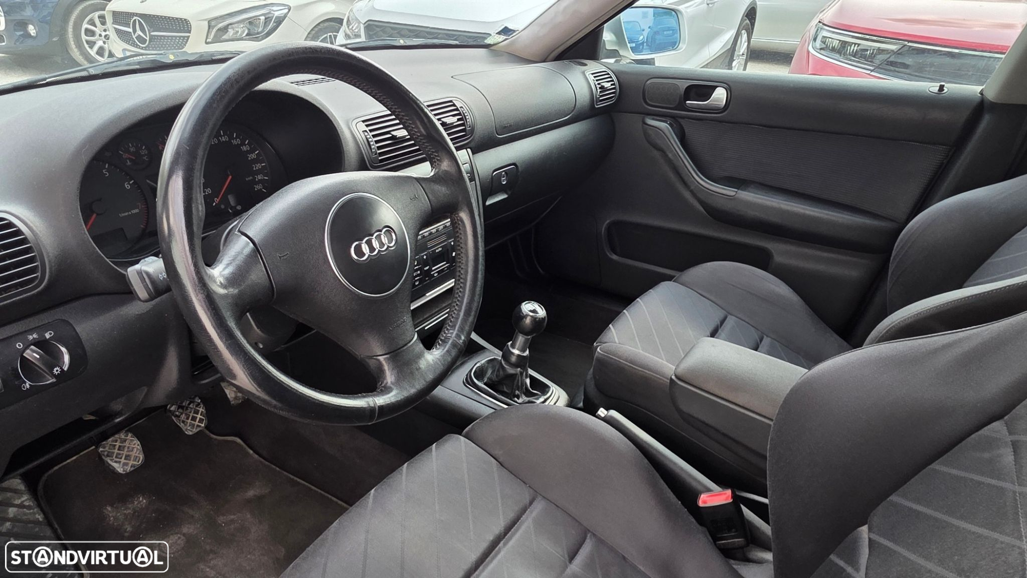 Audi A3 1.6 Attraction - 12