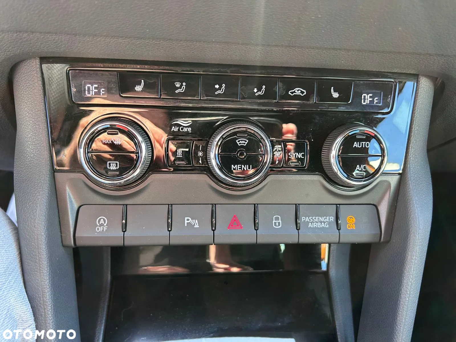 Skoda Karoq 1.5 TSI ACT Sportline DSG - 23