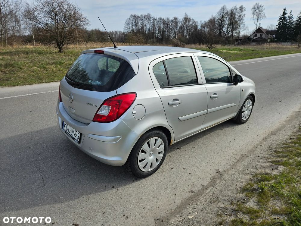 Opel Corsa 1.2 16V Enjoy - 5