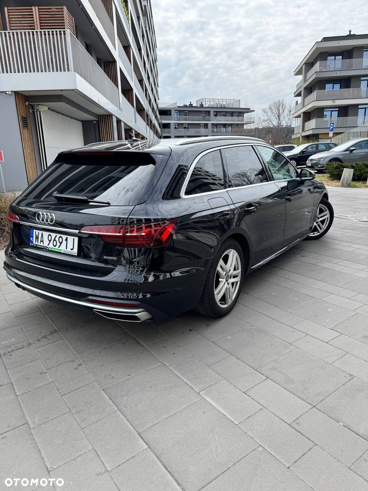 Audi A4 Avant 40 TFSI quattro S tronic advanced - 4