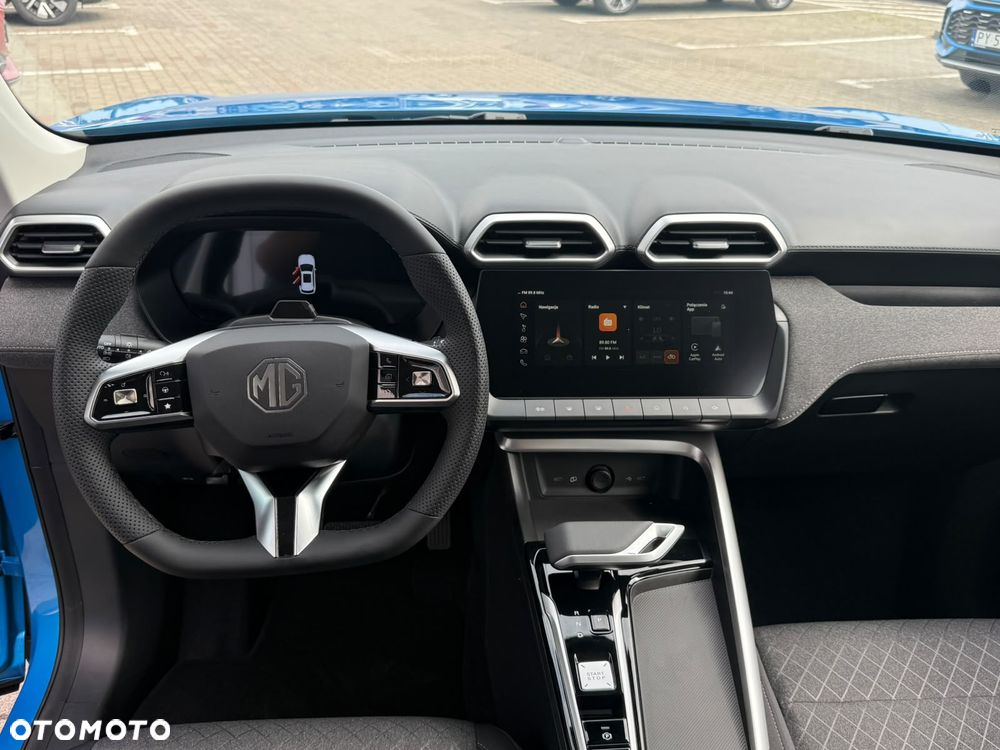 MG ZS Hybrid+ Standard - 10