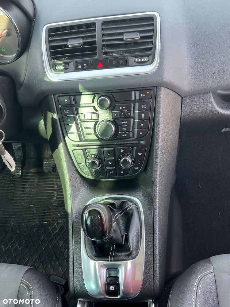 Opel Meriva - 32
