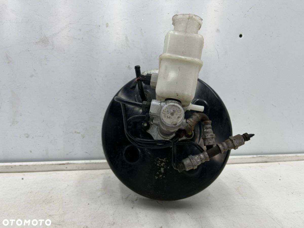 Pompa hamulcowa Hyundai i30 I FD Kia Ceed I 07-12r. 1.4b serwo wspomaganie pedał hamulca 58500-1h200 - 2