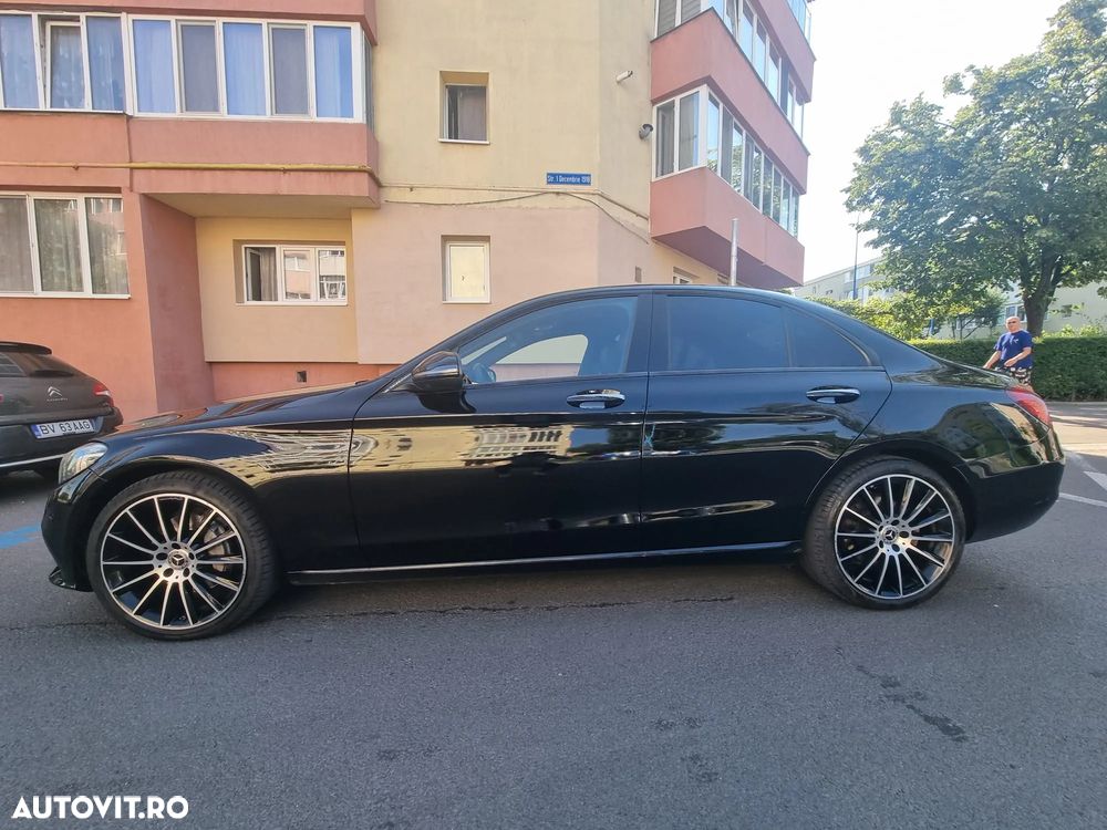 Mercedes-Benz C 220 d 4MATIC Aut - 13