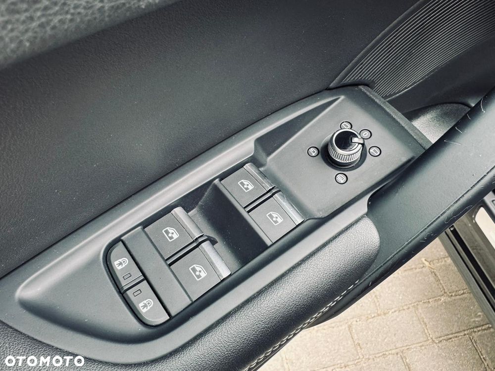 Audi Q5 Sportback 45 TFSI quattro S tronic S line - 33