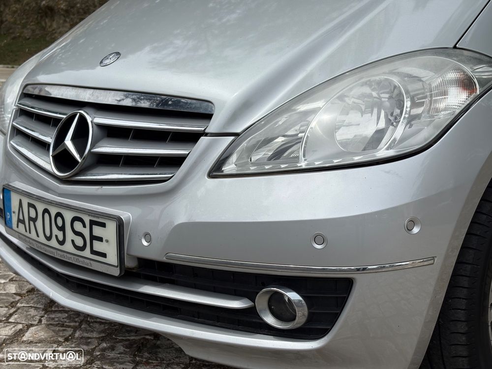 Mercedes-Benz A 180 Autotronic Elegance Special Edition - 23