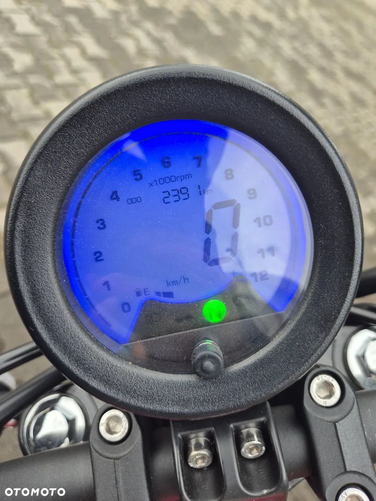 Keeway Superlight - 11