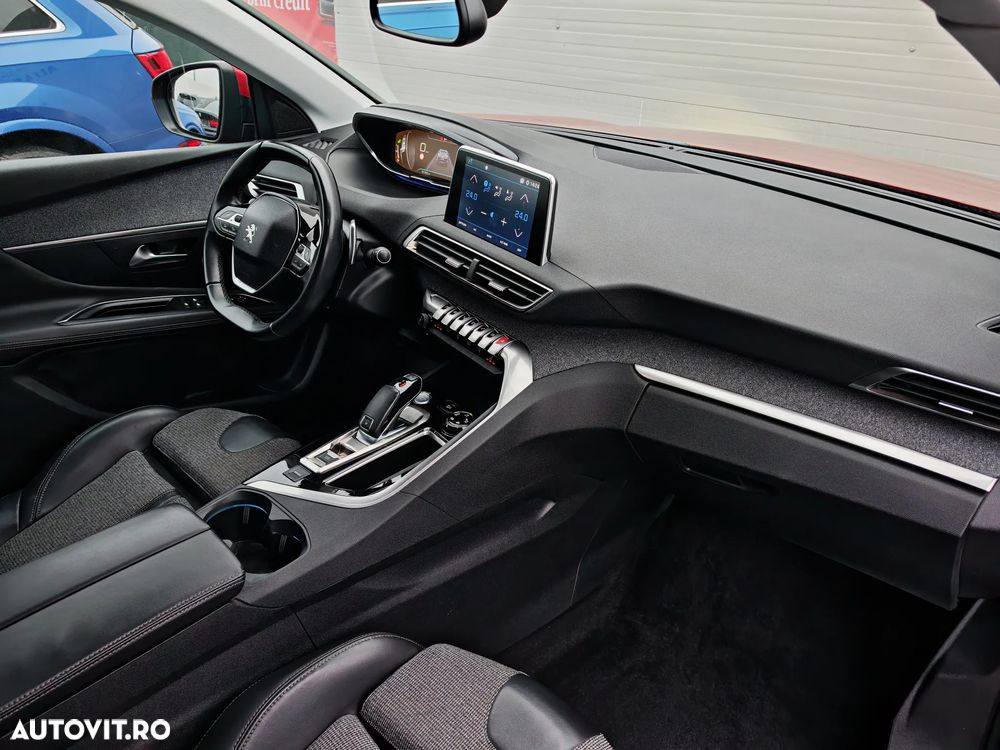 Peugeot 3008 PureTech 130 Stop & Start GPF EAT8 Allure - 21