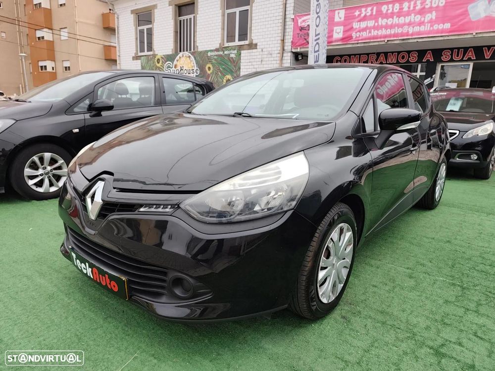 Renault Clio 1.2 16V Confort 130g - 3