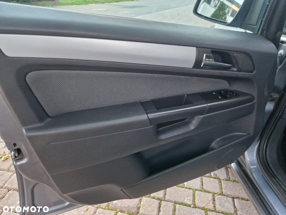 Opel Zafira 1.8 Elegance - 15