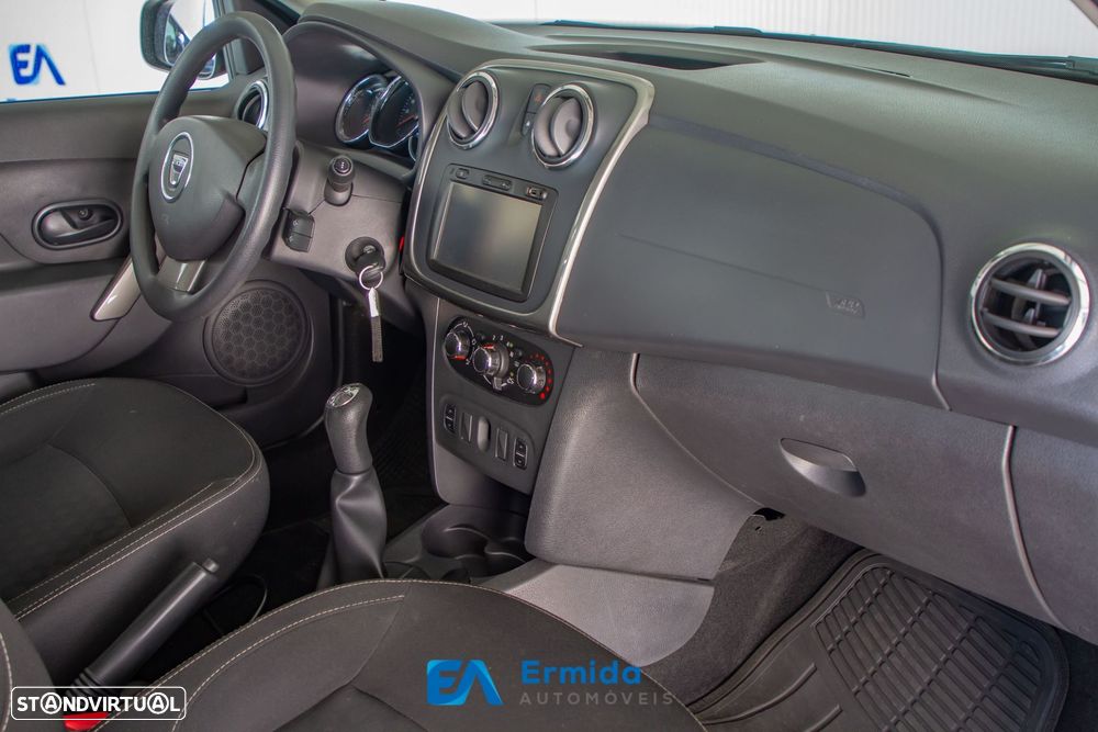 Dacia Logan MCV 0.9 TCe Stepway - 30