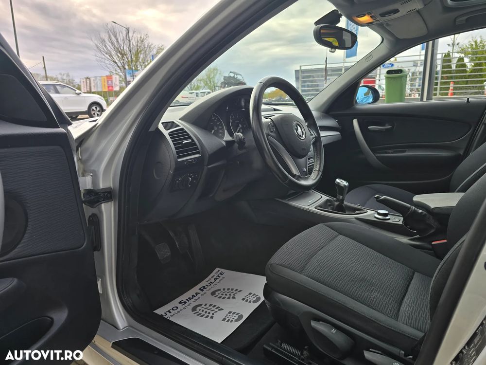 BMW Seria 1 116i - 17